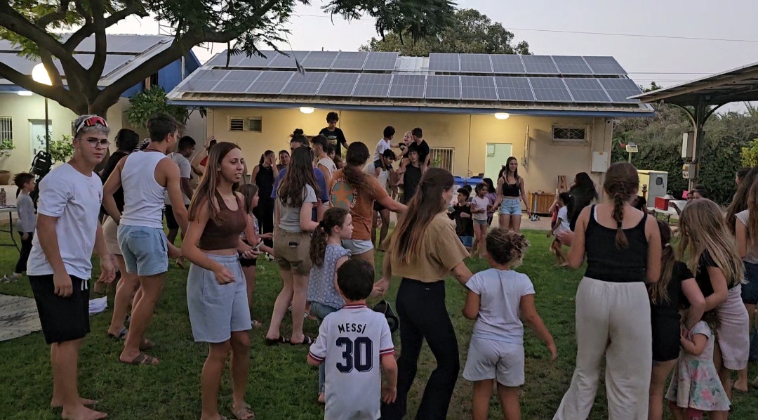 תודה לחניכי מכינת צופר על הפנינג שמח לילדי המושב..